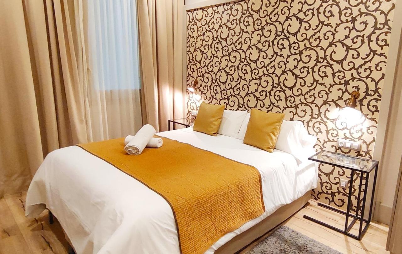 Bed and Breakfast Casa Balmes Barcelona Exterior foto